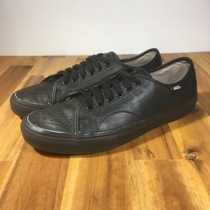 VANS Skate Shoes Black Leather
